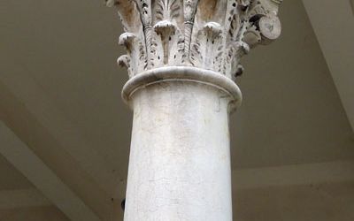 Loggia of Marbles - Capital