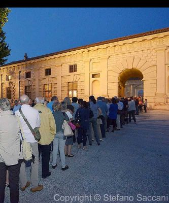 New LED light - Evening presentation - entrance