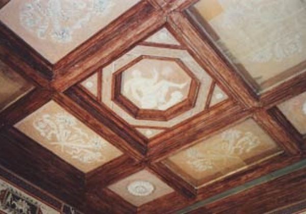 The ceiling before restoration